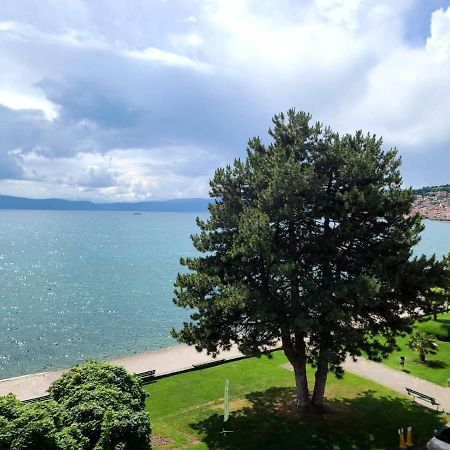 Pier 82 Apartments Ohrid Bagian luar foto