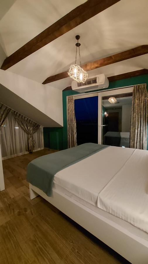 Pier 82 Apartments Ohrid Bagian luar foto