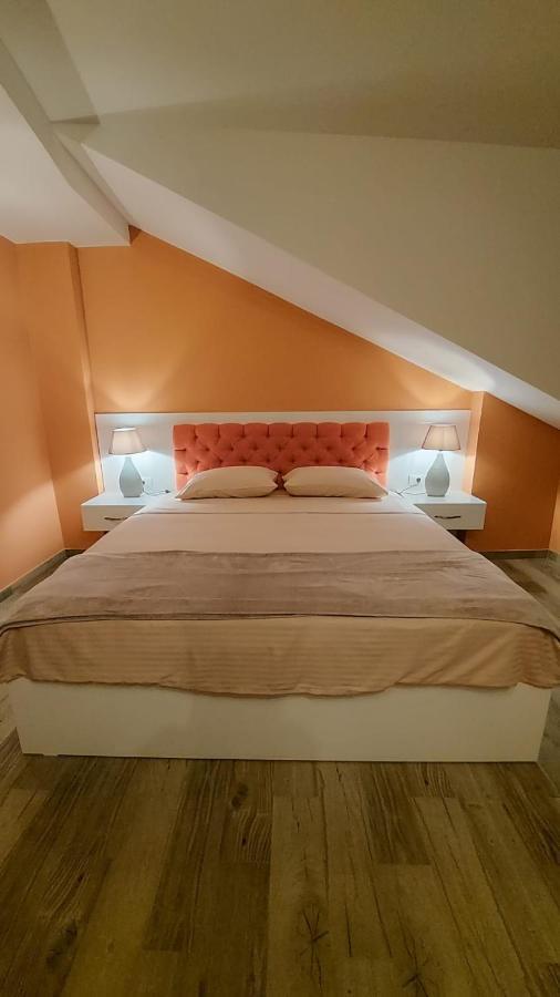 Pier 82 Apartments Ohrid Bagian luar foto